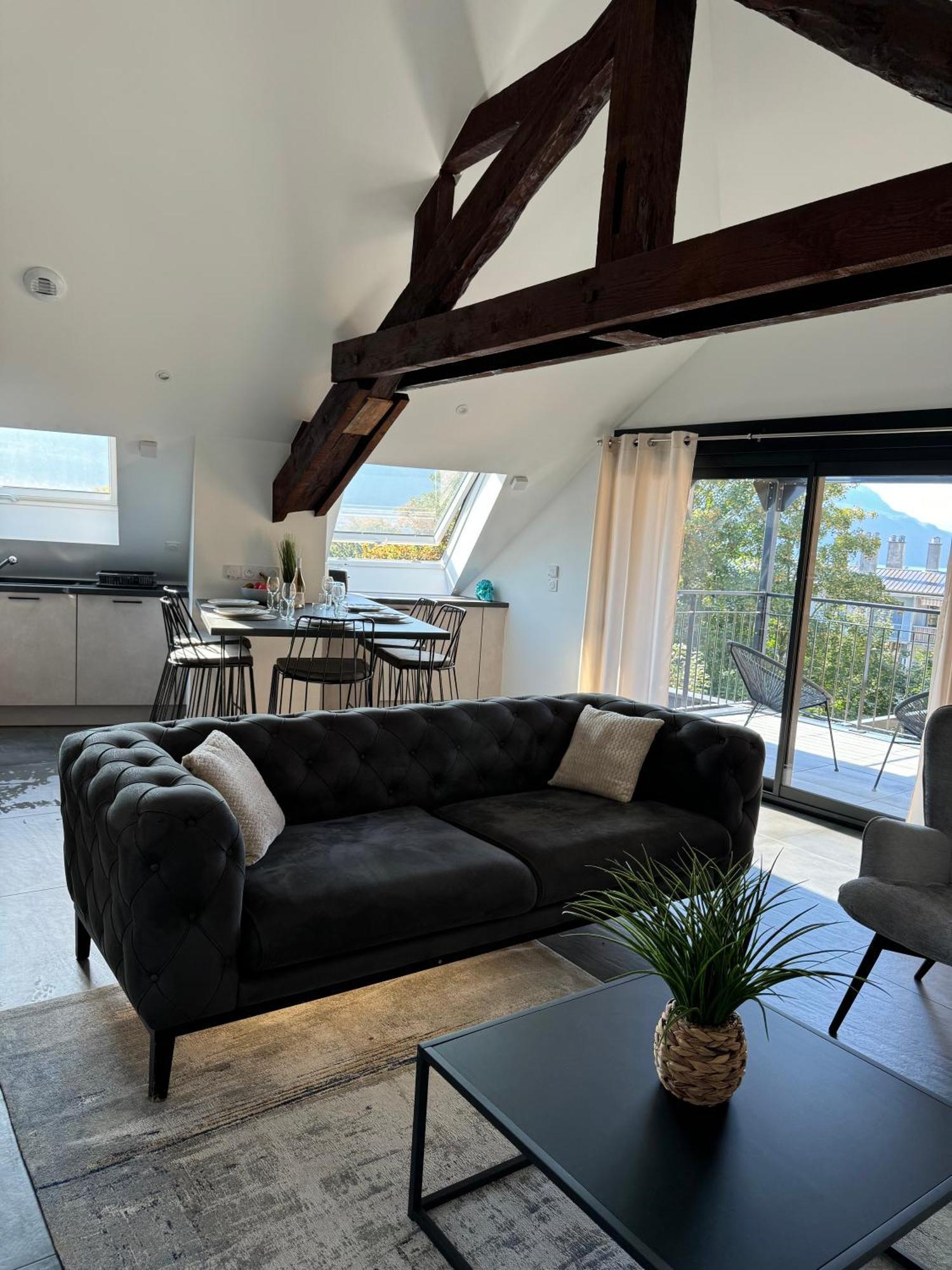Magnifique Appartement Vue Lac - 5 Personnes Voglans Екстериор снимка