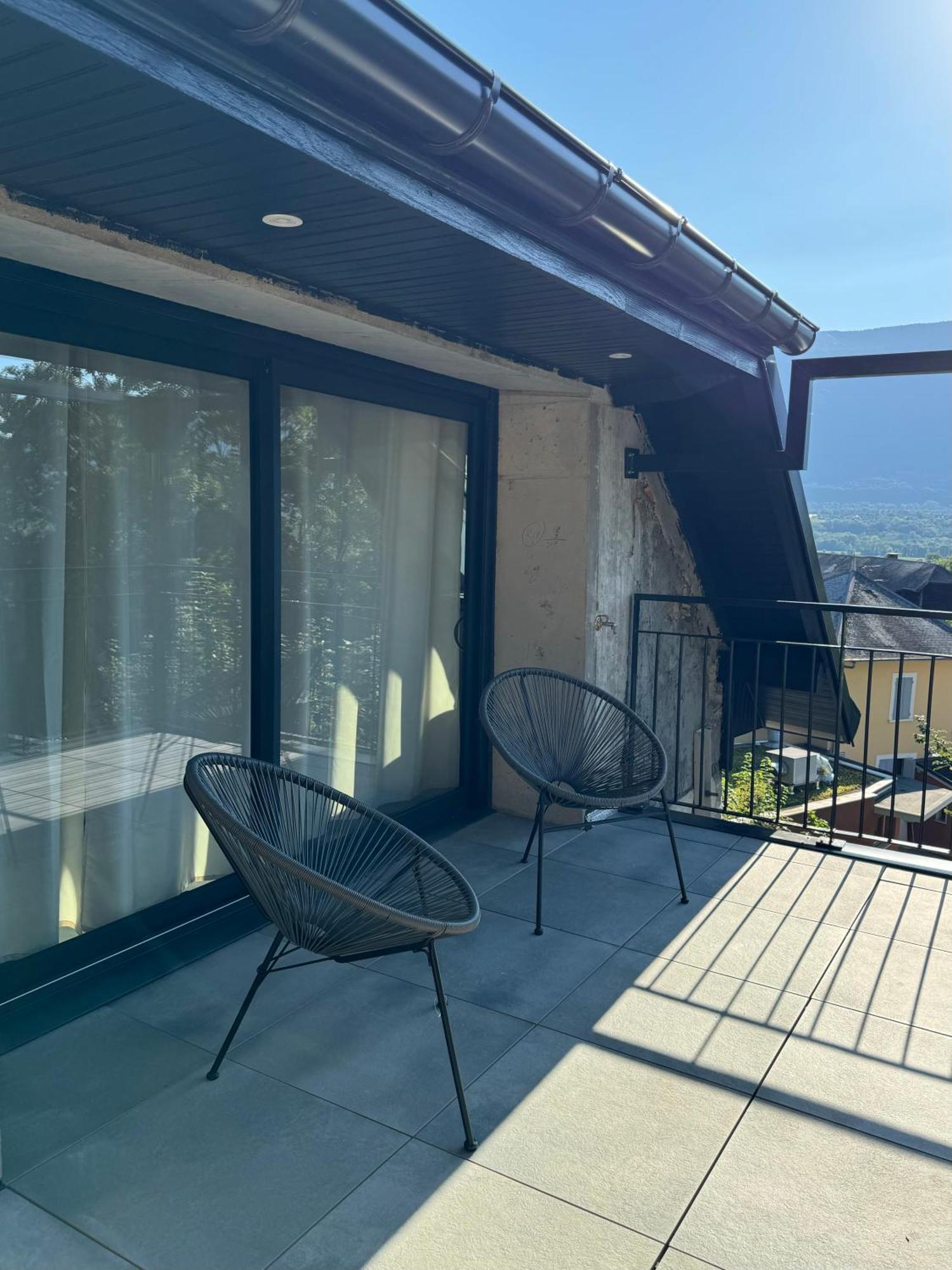 Magnifique Appartement Vue Lac - 5 Personnes Voglans Екстериор снимка